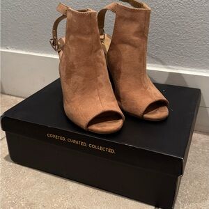 Lulu's Brown Peep-Toe Ankle Heels